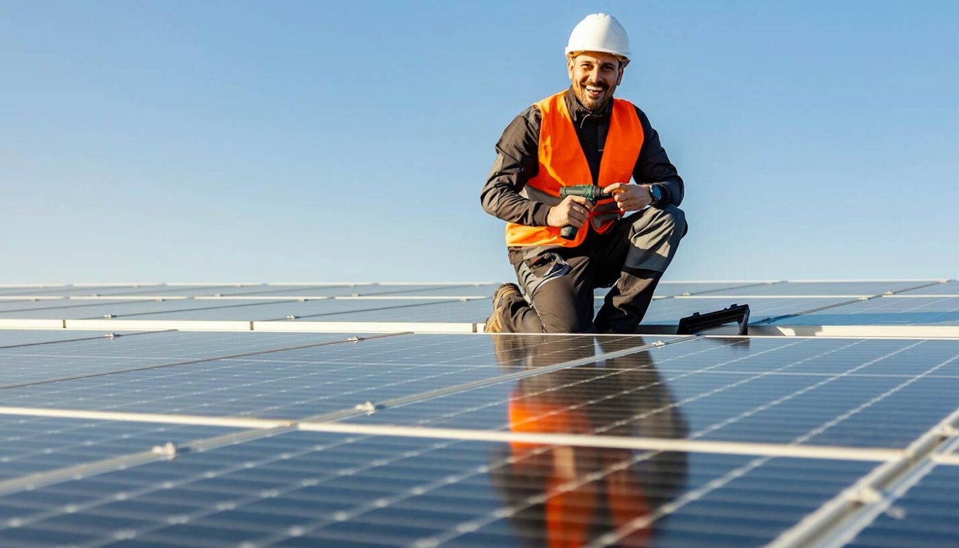 Svea Solar är ett svenskt företag som har etablerat sig som en ledande aktör inom solenergibranschen