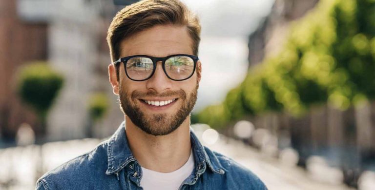 Kolla din elräkning eller kontakta din elleverantör för att se om du är berättigad till elstöd.